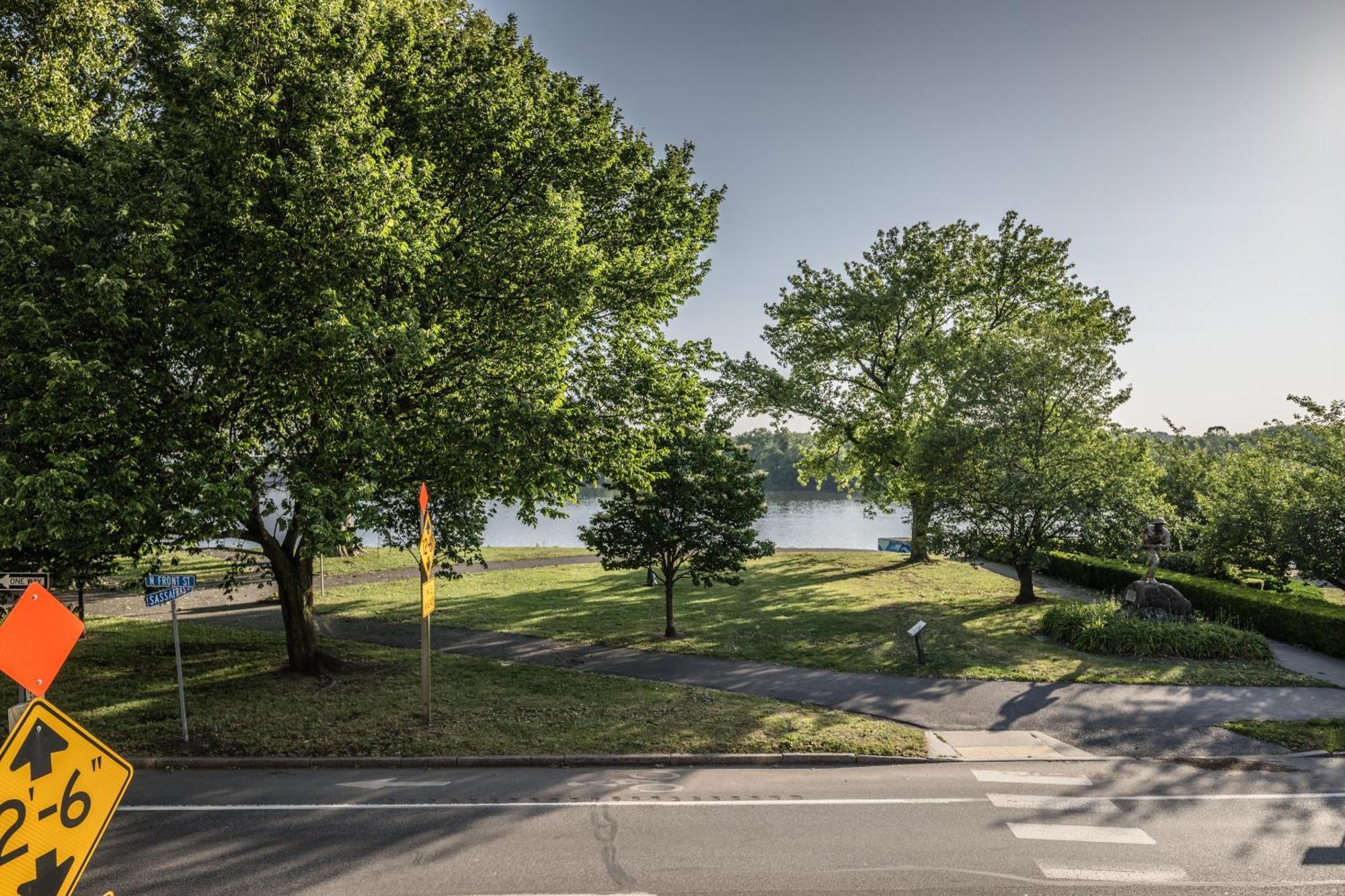 Burgbnb Riverfront Harrisburg Eksteriør bilde